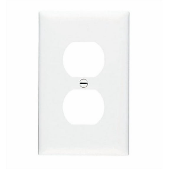 Pass and Seymour TPJ8-W White Trademaster Jumbo Single Gang Duplex Receceptacle Wall Plate