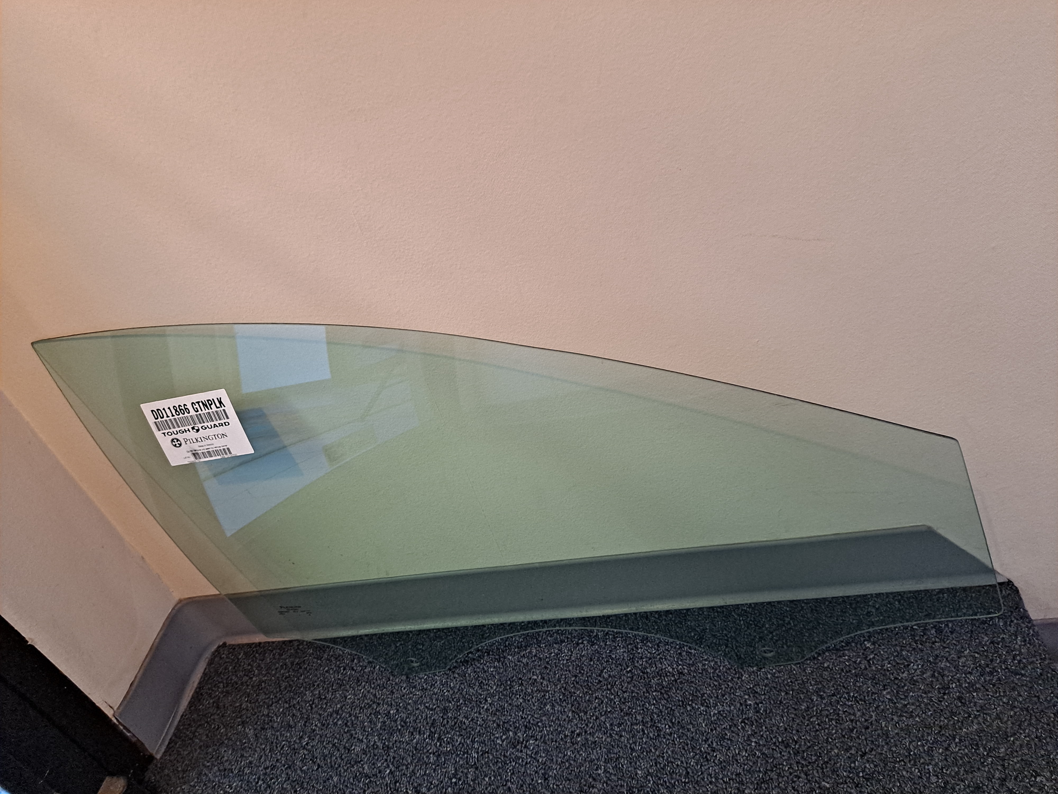 Ford Focus Estate 2005-2011 Side Window Replacement