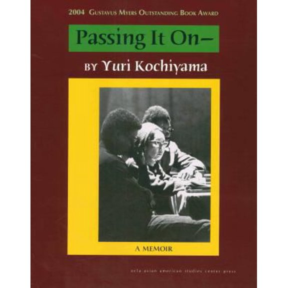 Pre-Owned Passing It On (Paperback) 0934052379 9780934052375