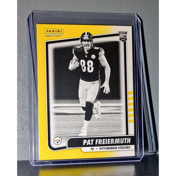 Pat Freiermuth 2021 Panini NFL Black and White Rookies #17 Card 1/2728