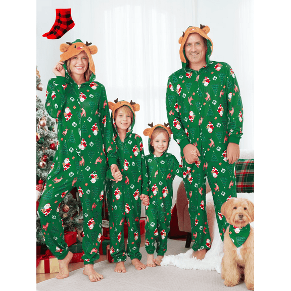 PatPat Pajamas for Men Christmas Pajamas for Men One Piece Hooded Reindeer Holiday Sleepwear Family Christmas Pajamas with Socks Men L