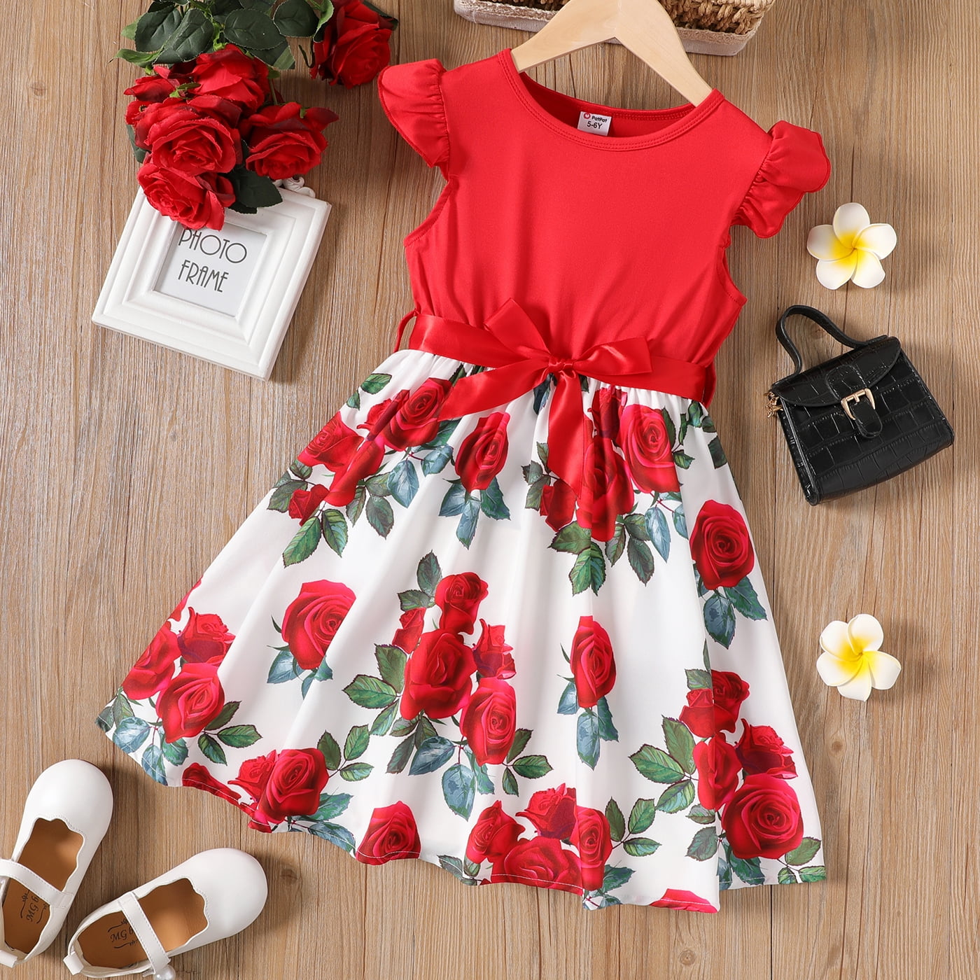 open lace back dress Women's Cute Sleeveless Red Dress With Sunflowers main image 0