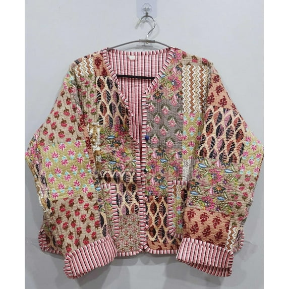 Patchwork Floral Print Cotton Handmade Kantha Jacket, Womens Clothing Quilted Reversible Coat Kimono Indian Hand Printed Vintage Boho Vest Christmas Gift CQJ-03_M