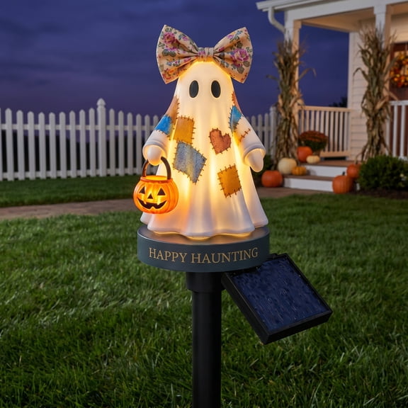 Patchwork Ghost Solar Garden Stake Light Resin Halloween Decor LED Ghost Pathway Lights Landscape Lighting for Yard Lawn Patio Walkway Fall