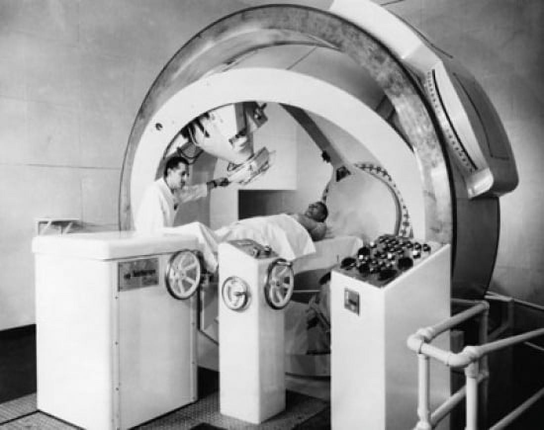 Patient receiving radiation treatment Canvas Art - (18 x 24)