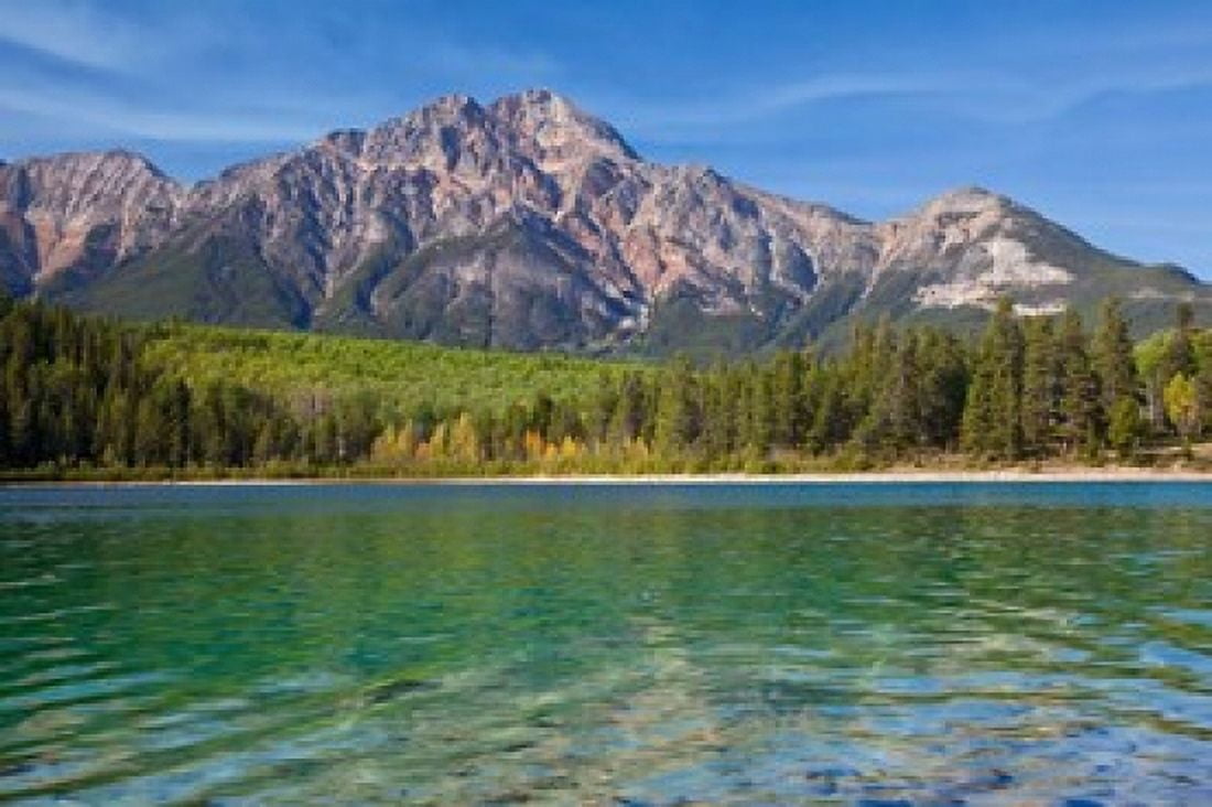 Patricia Lake and Pyramid Mountain Jasper NP Alberta Canada Canvas Art - Jaynes Gallery DanitaDelimont (29 x 19)