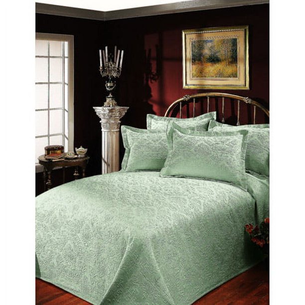 Patricia Matelasse Bedspread, Sage