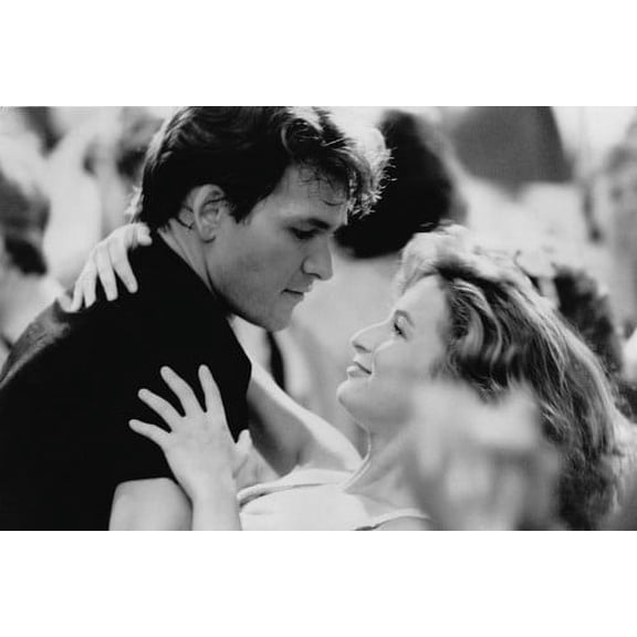 Patrick Swayze and Jennifer Grey in Dirty Dancing romantic dance scene 24x36 Poster