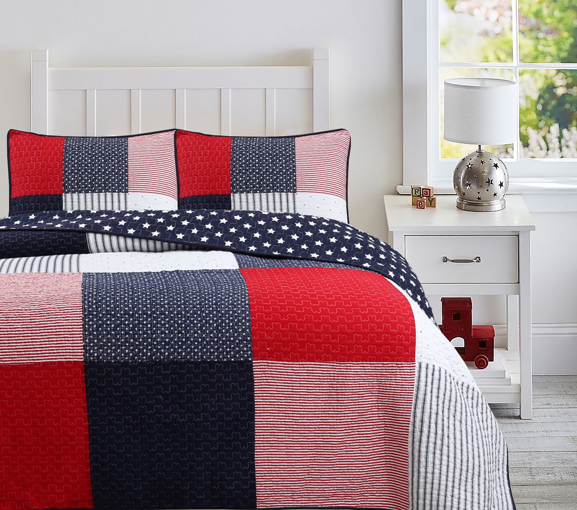 Patriotic Patchwork Red White and Blue Cotton Twin Quilt Set