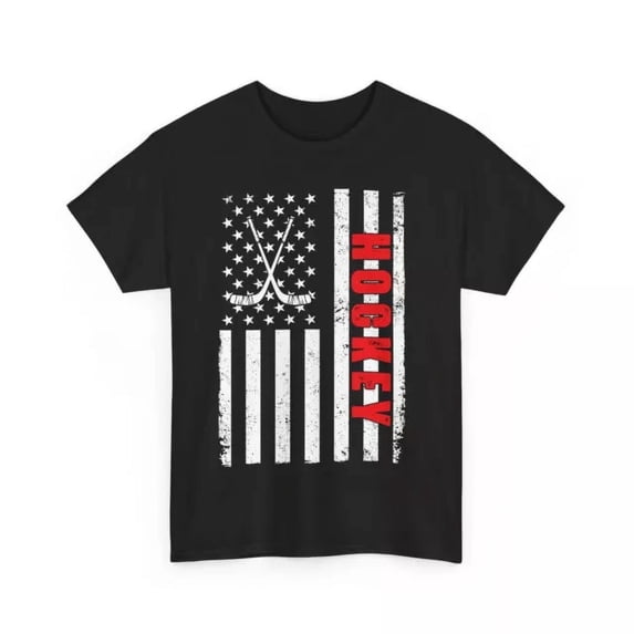 Patriotic USA American Flag Hockey T-Shirt Distressed Vintage Ice Hockey Sports Graphic Tee for Men Women Unisex Adult