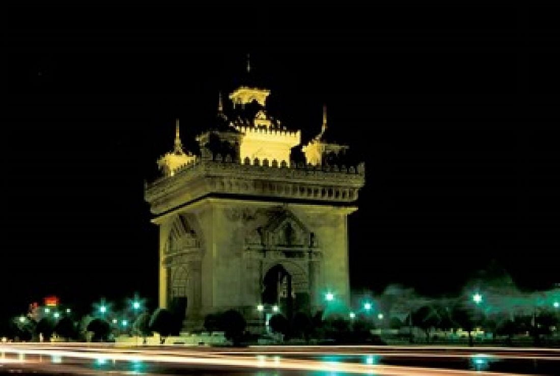 Patuxai (Arch of Triumph) at Night Luang Prabang Laos Canvas Art - Keren Su DanitaDelimont (22 x 15)
