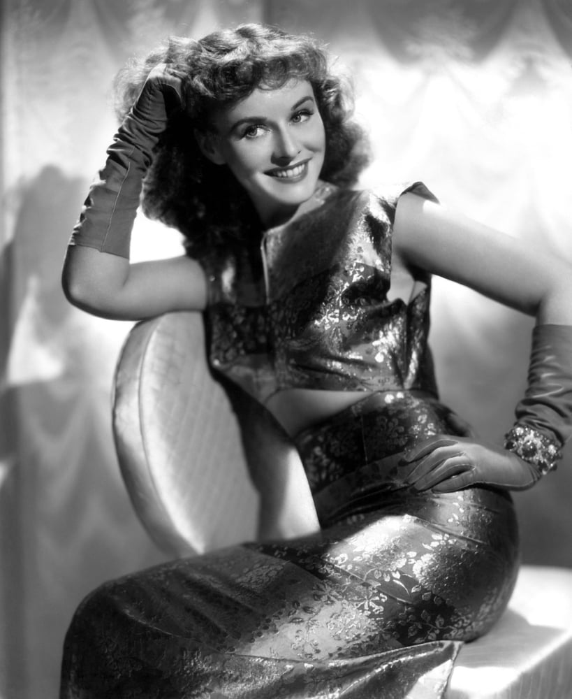 Paulette Goddard Canvas Art - (16 x 20)
