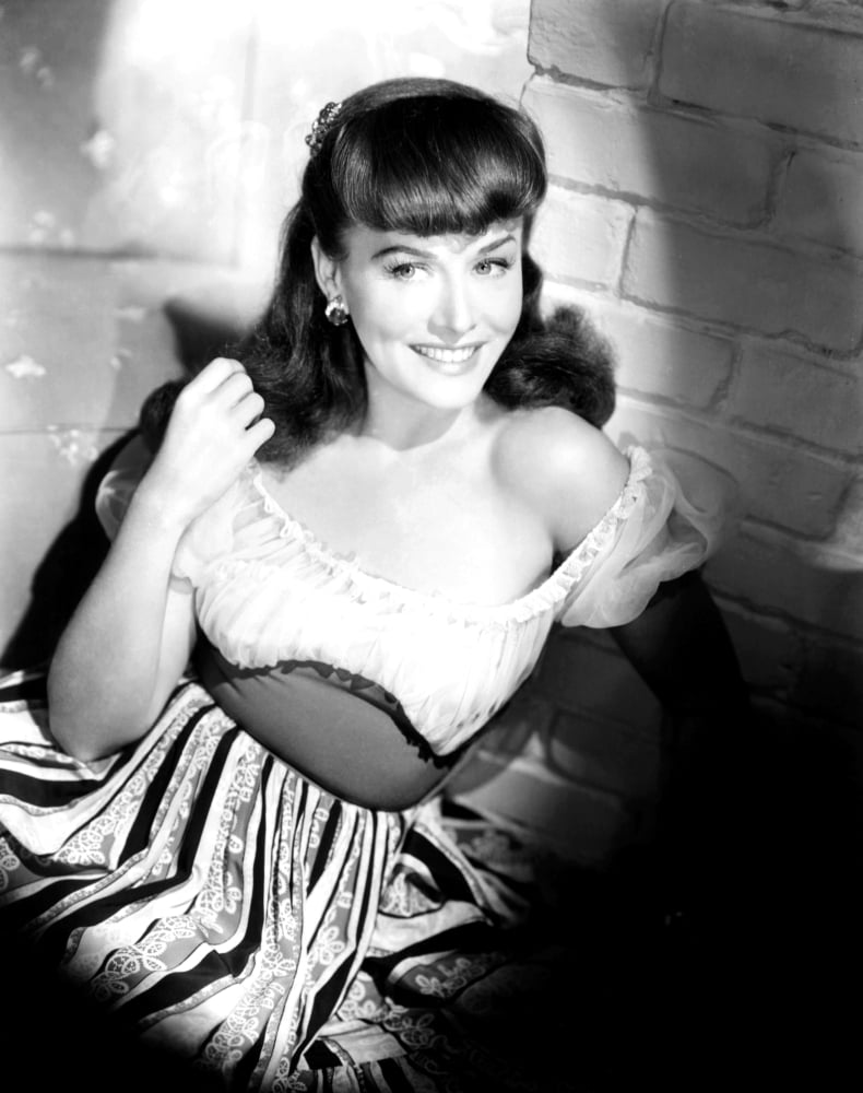 Paulette Goddard Canvas Art - (16 x 20)