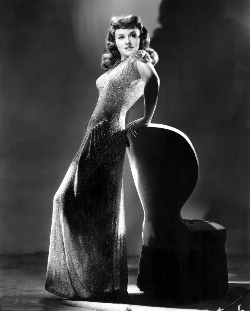 Paulette Goddard Canvas Art - (16 x 20)