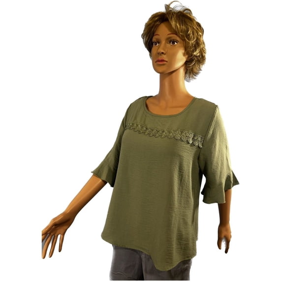 Paw Drazzel Boutique Women's Casualwear, Full Shoulder, 3/4 Sleeve, Size 12 Blouse