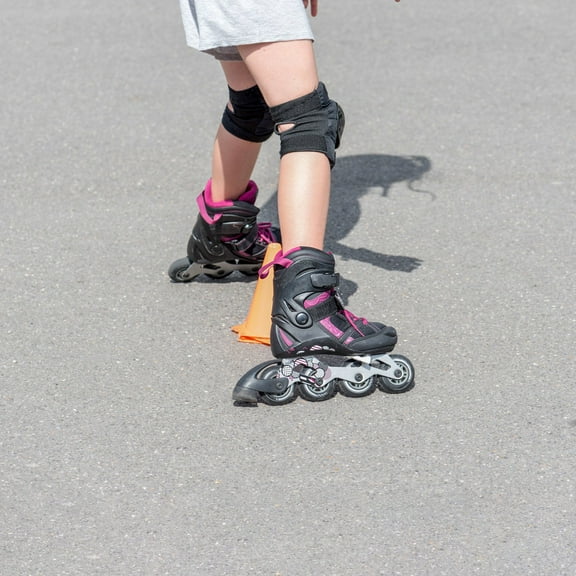 Pawsdot Black Roller Skates Buckle Strap Professional Design for Secure Use 2Set