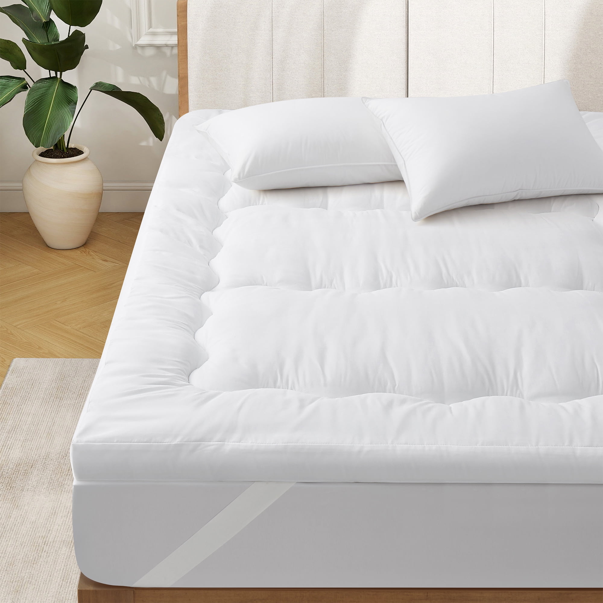Queen White Plush Down Alternative Mattress Topper