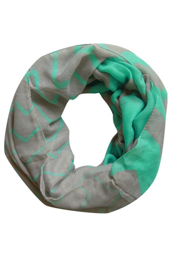 Circle Scarf Stylish & Trendy Two-toned Wide Chevron Design Infinity Loop Scarf