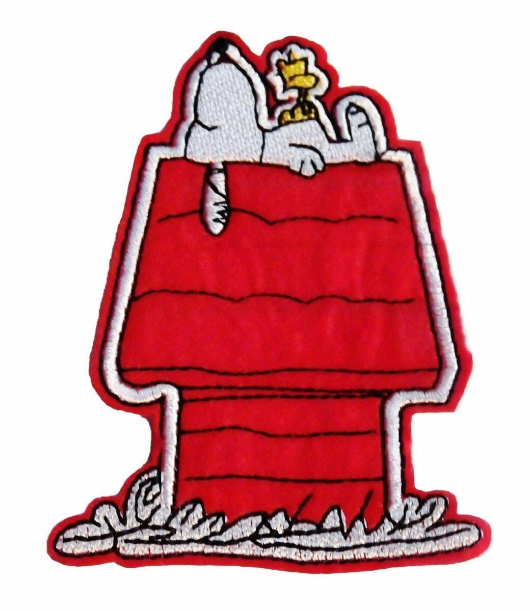 MAINSTREET CLASSICS Peanuts Cartoon Dog & Woodstock on top of Dog House 3" Tall Embroidered Patch