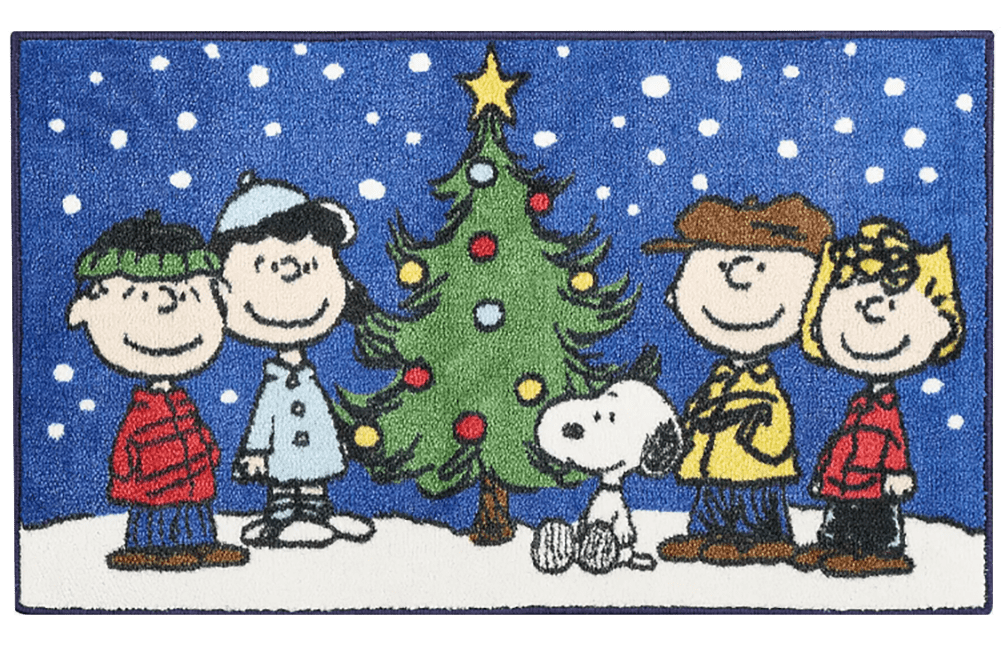 Peanuts Christmas Accent Rug, Snoopy and Gang Around the Tree 18