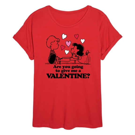 Peanuts - Lucy and Schroeder Valentine - Juniors Oversized Graphic T-Shirt
