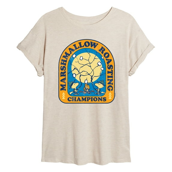 Peanuts - Marshmallow Roasting - Women's Oversized T-Shirt