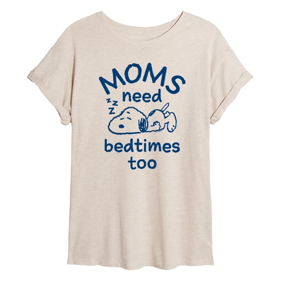 Peanuts - Moms Need Bedtimes Too Snoopy - Women's Oversized Graphic T-Shirt