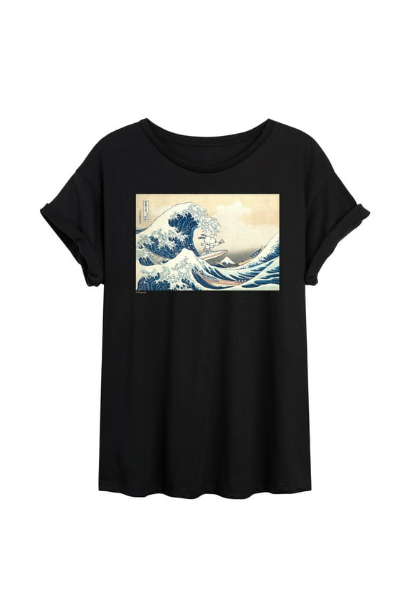 - Snoopy Great Wave - Women's Oversized Graphic T-Shirt