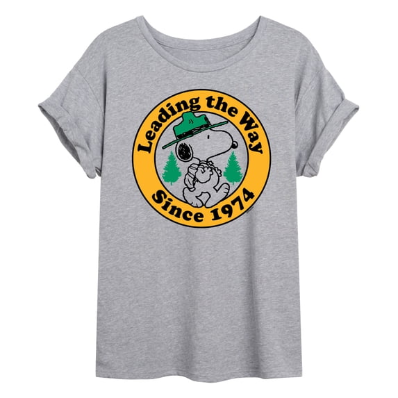 Peanuts - Snoopy Leading The Way - Women's Oversized T-Shirt
