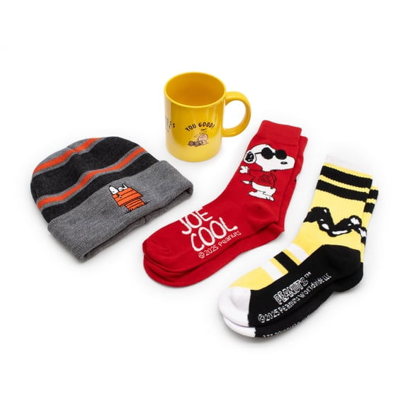 Peanuts Snoopy and Charlie Brown Boot Sock Cozy Bundle Gift Set