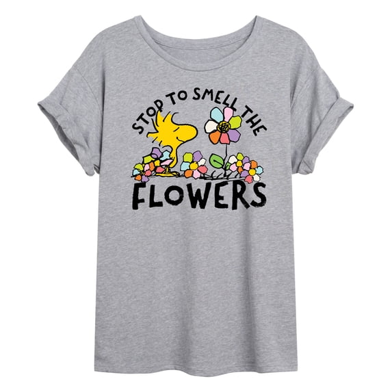 Peanuts - Stop and Smell the Flowers - Juniors Oversized Graphic T-Shirt