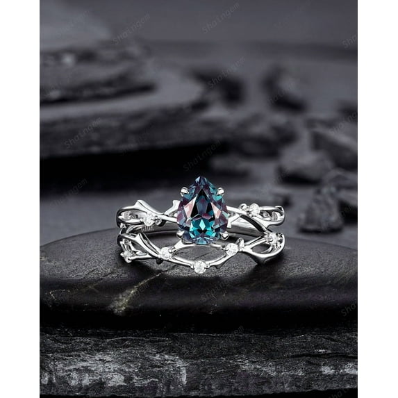 Pear Cut Alexandrite and Diamond Engagement Ring, 14K White Gold Twig Branch Promise Ring, Silver 925 Wedding Ring Gift For Women
