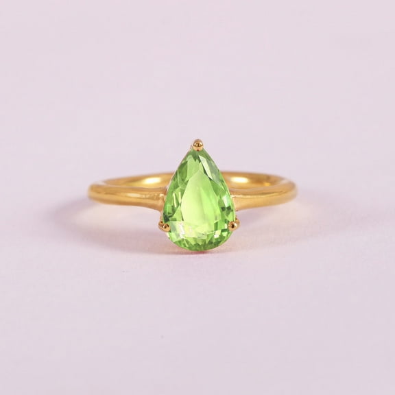 Pear Cut Green Amethyst Solitaire Ring, Stackable Ring, 925 Silver Wedding & Engagement Ring, Febuary Birthstone Ring Jewelry, Handmade Fine Ring. Gift For Wife