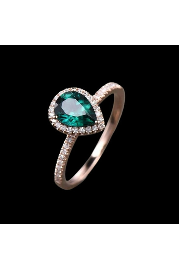 Pearcut Emerald halo ring, Minimalist Statement Ring, Gift For her, Women's jewellery, Christmas day gift.