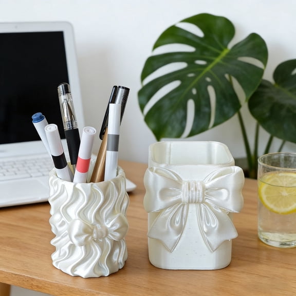 Pearl Bow Pen Holder Multifunctional Desk Organizer Elegant Romantic Desktop Storage Bucket Makeup Brush Holder Home Office Vanity Decor