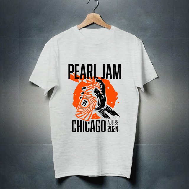 Pearl Jam Chicago August 29 2024 Tour Shirt