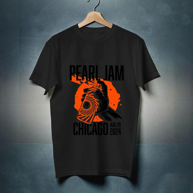 Pearl Jam Chicago August 29 2024 Tour Shirt