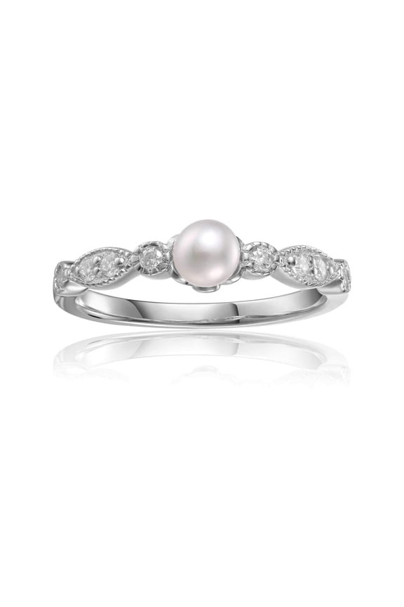 Pearl Round Solitaire Ring