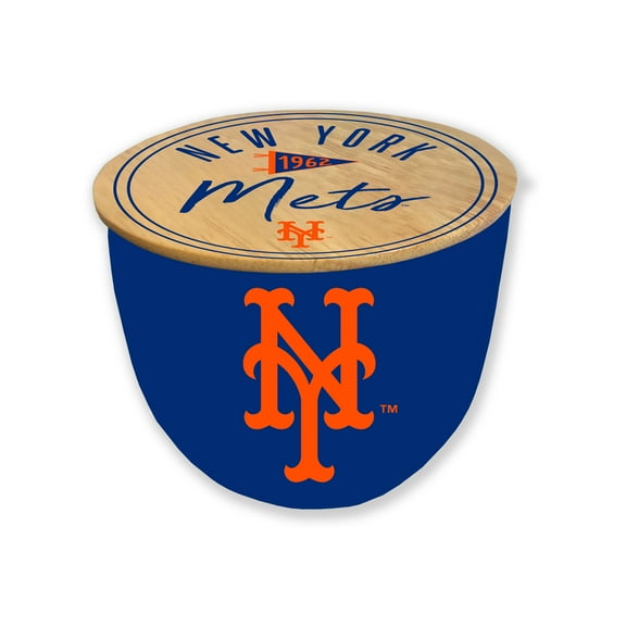 Pegasus New York Mets 16oz. Script Circle Wood Top Ceramic Candle
