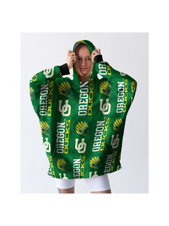 Oregon Ducks Homefield Repeat Logo Wearable Hooded Blanket