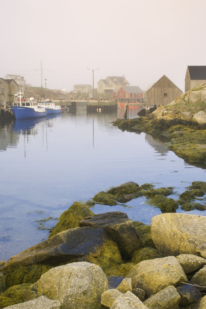 Peggys Cove Nova Scotia Canvas Art - Darwin Wiggett Design Pics (11 x 17)