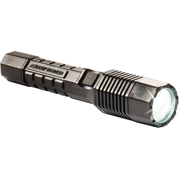 Pelican 7600 LED 944 Lumens Flashlight