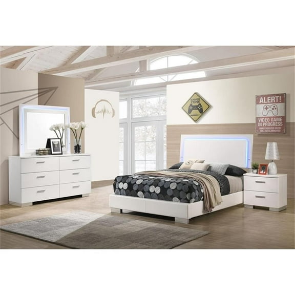 Pemberly Row 4-Piece Faux Leather Full Size Bedroom Set in Glossy White