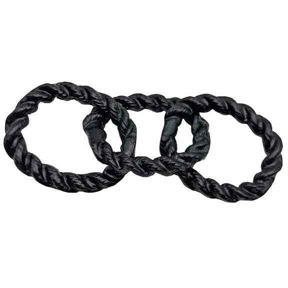 Pemberly Row Decorative Handmade Aluminum Modern Chain Sculpture in Black