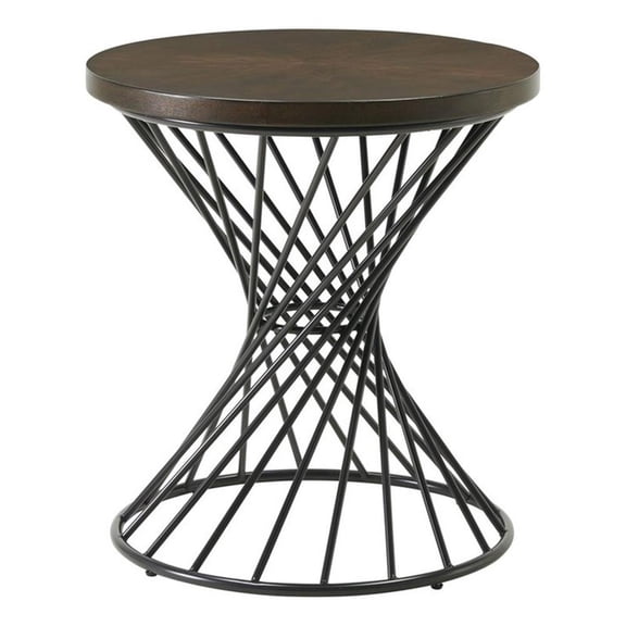 Pemberly Row Traditional Round Natural Wood Grain Top End Table in Walnut