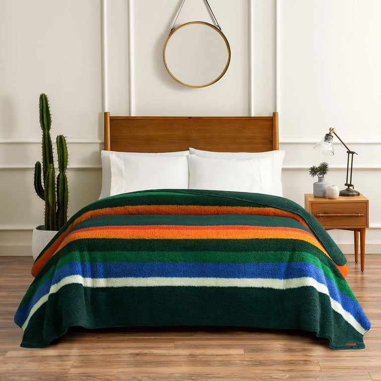 Pendleton fuzzy blanket hotsell
