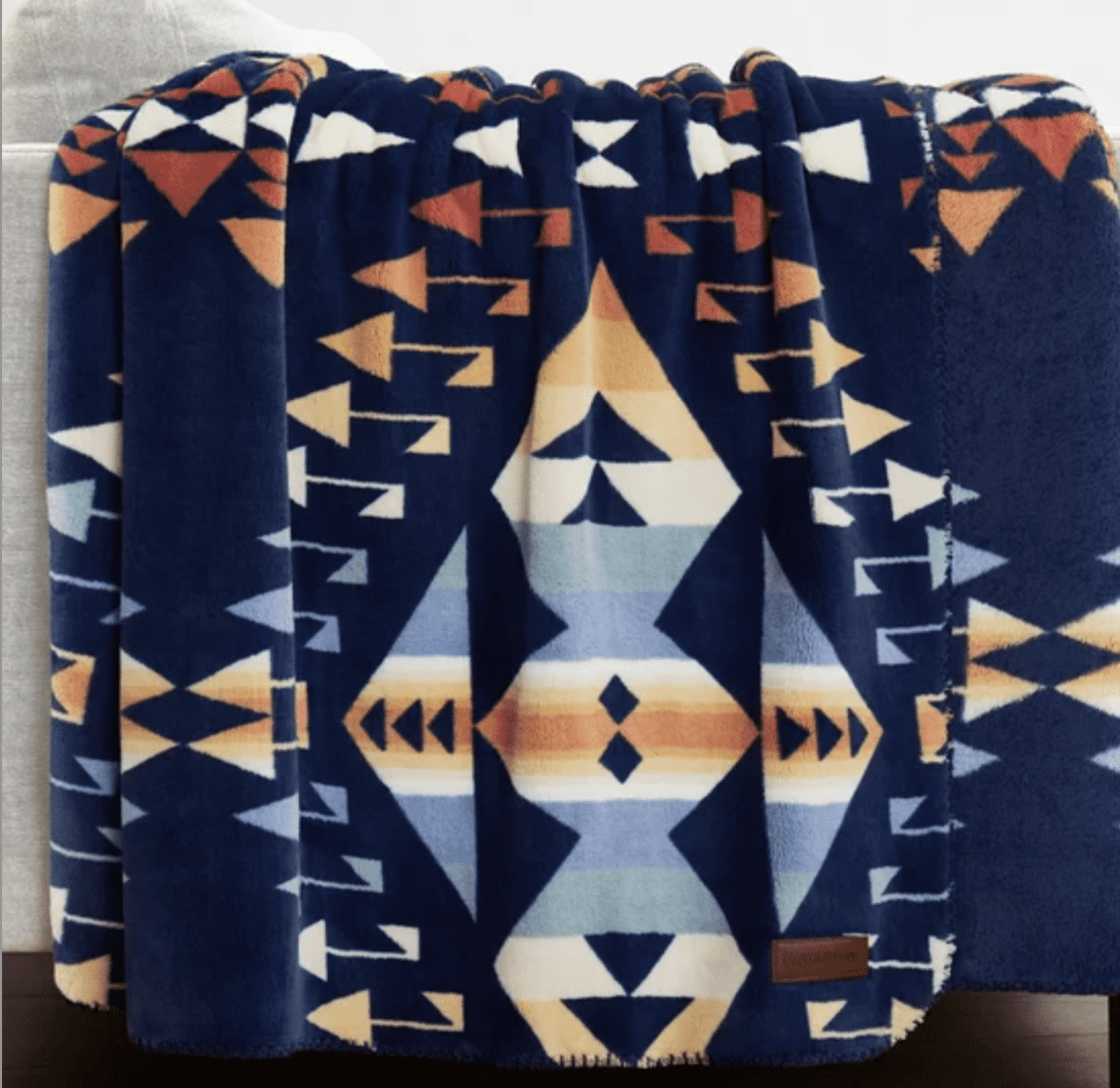 Pendleton Ultra Soft Plush Throw Blanket - Big Thunder