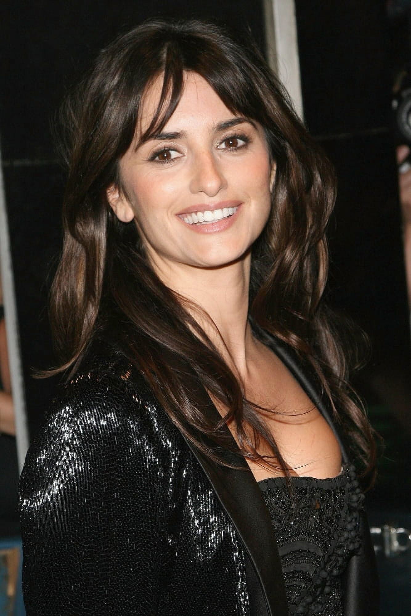 Penelope Cruz (Wearing A Marchesa Jacket) At Arrivals For New York Premiere Of Vicky Cristina Barcelona Canvas Art - (16 x 20)