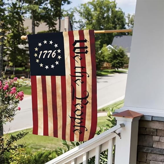 We The People Commemorative Garden Flag, 1Pc Single-Sided Indoor Outdoor Decorative Flag, American Patriotic Flag For Garden Patio House Decoration, Vintage Style Flag With