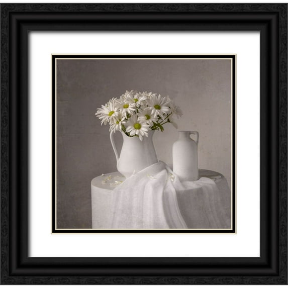 Perfoncio, Margareth 12x12 Black Ornate Wood Framed with Double Matting Museum Art Print Titled - Daisy